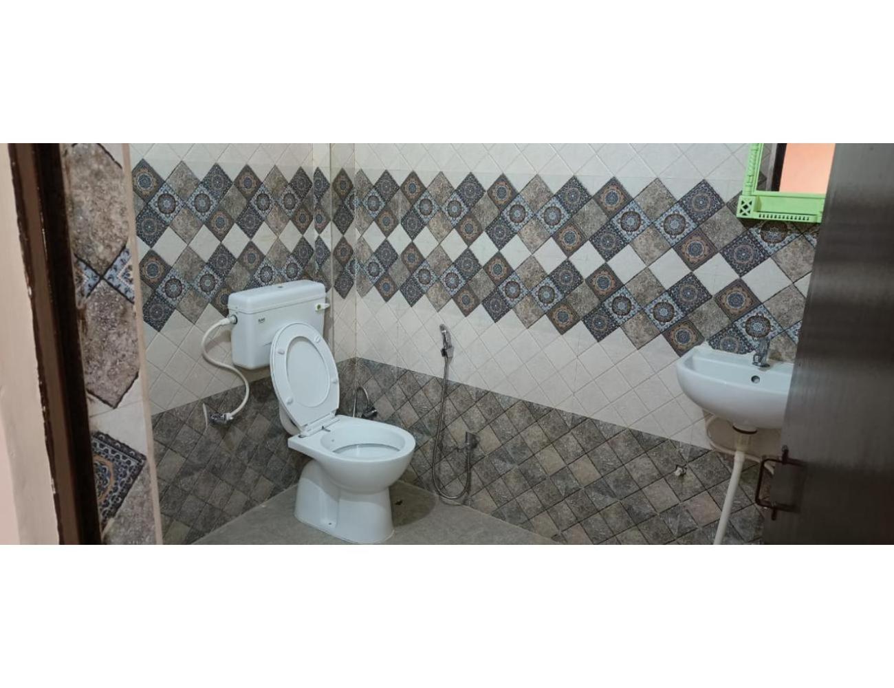 Sankatha Guest House, *