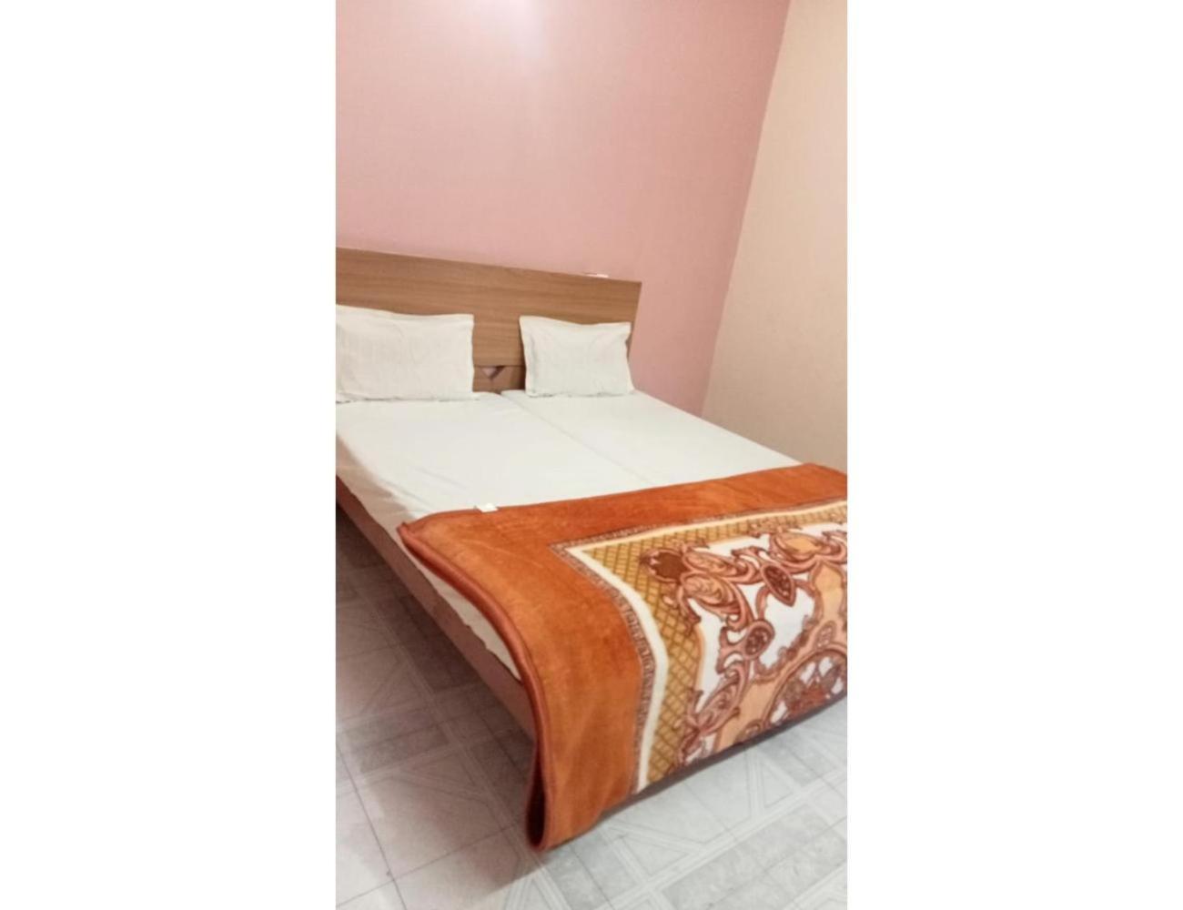 Sankatha Guest House, Homestay Varanasi