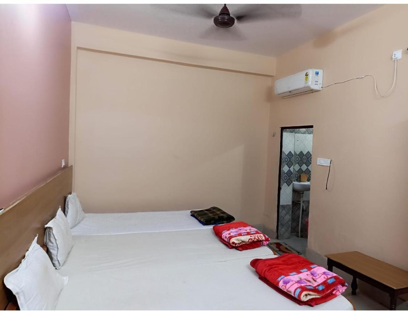 Sankatha Guest House, Homestay *